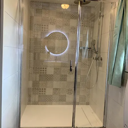 Chaumière à L'étang Des Anémones * Sainte-Helene-Bondeville